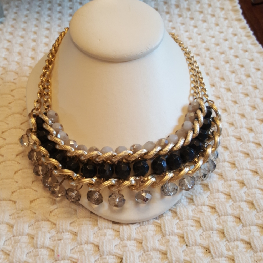 Multi color statement necklace